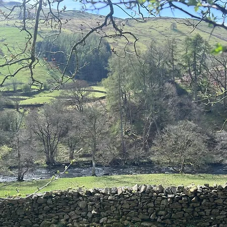 Sheepfold Camping *